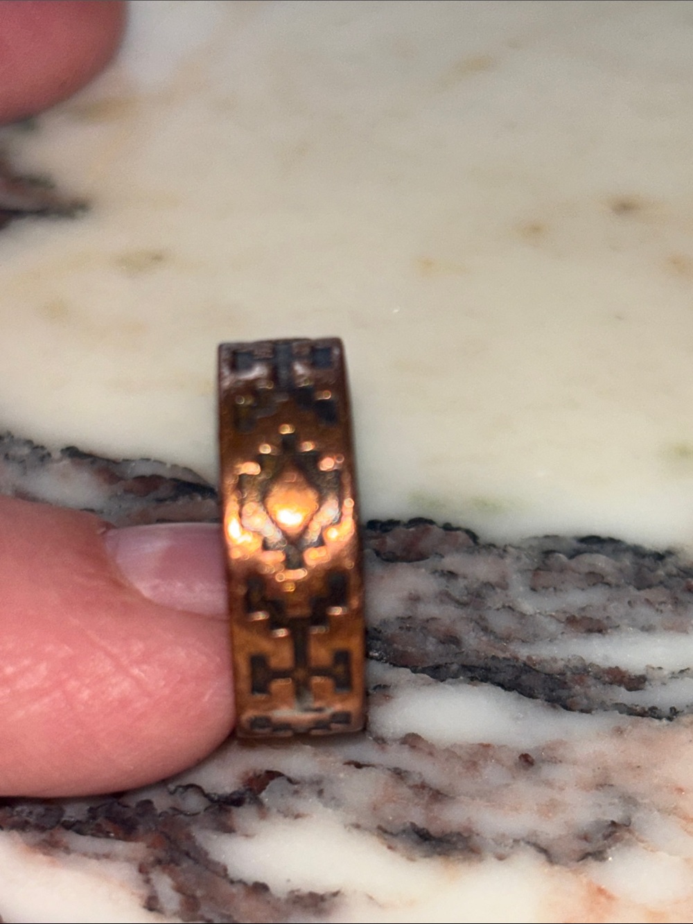 Signed Copper embossed ring - Picture 3 of 3